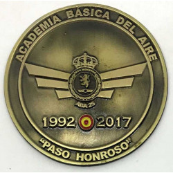 Medalla 25 aniversario Academia Básica de León en oro viejo